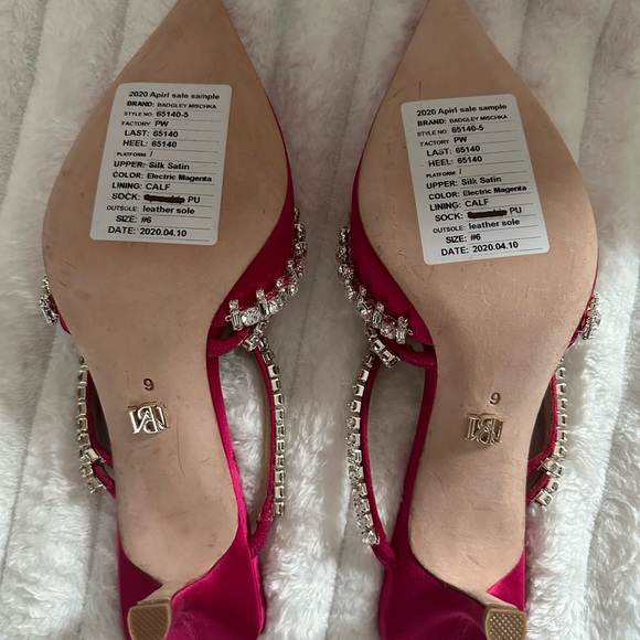 Badgley Mischka Fuchsia Satin Heels with Rhinestones - Picture 6 of 6